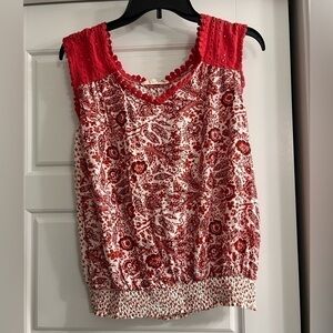 Solitaire Red white Ditsy Floral Crochet Trim Sleeveless Blouse - Size Large